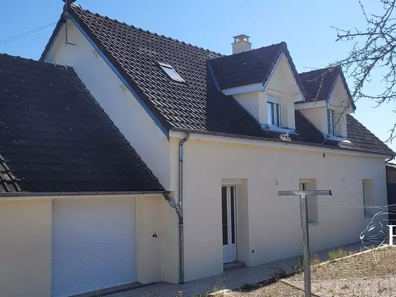 Maison, 168 m²