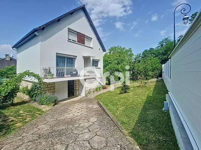 Maison, 137 m²
