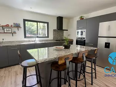 Maison, 148 m²
