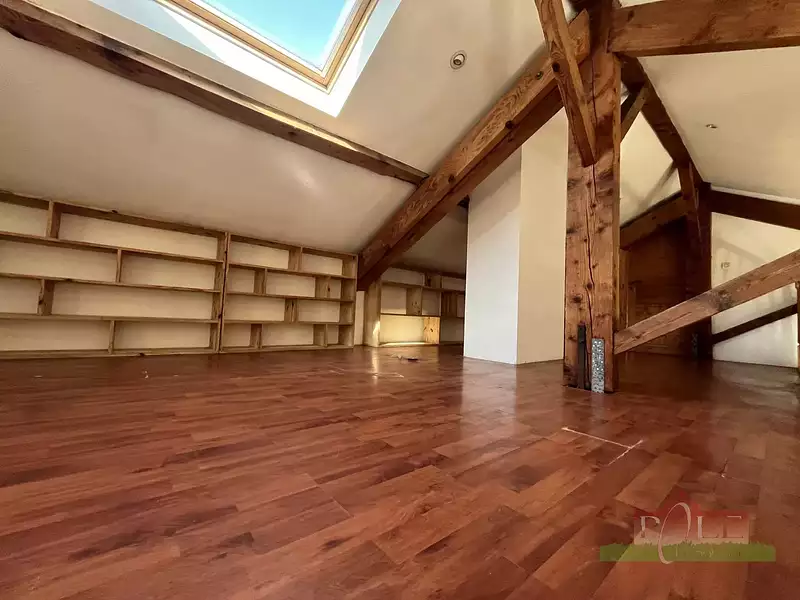 Maison, 221 m²