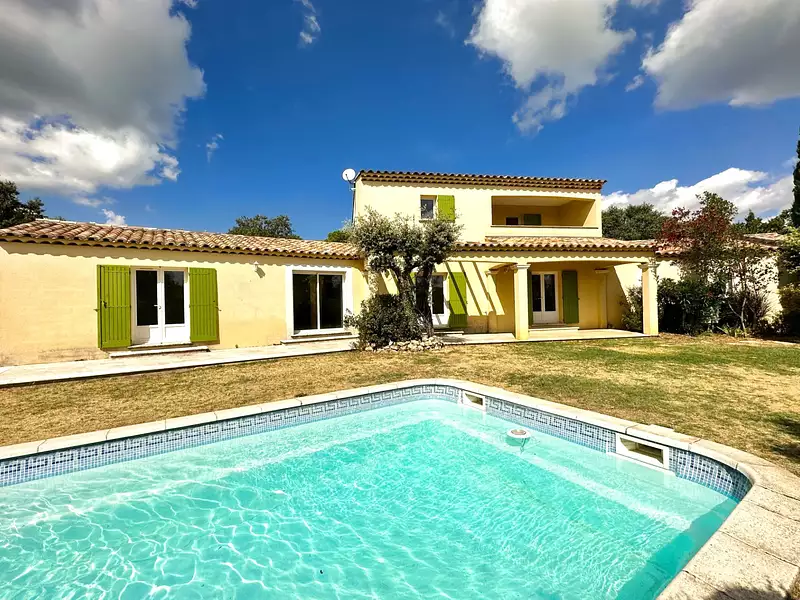 Maison, 150 m²