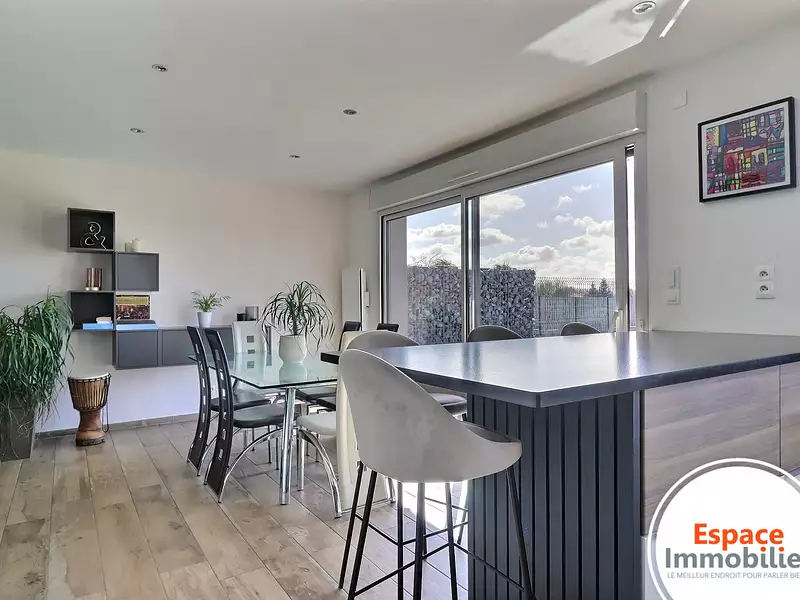 Maison, 105 m²