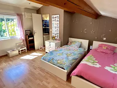 Maison, 200 m²
