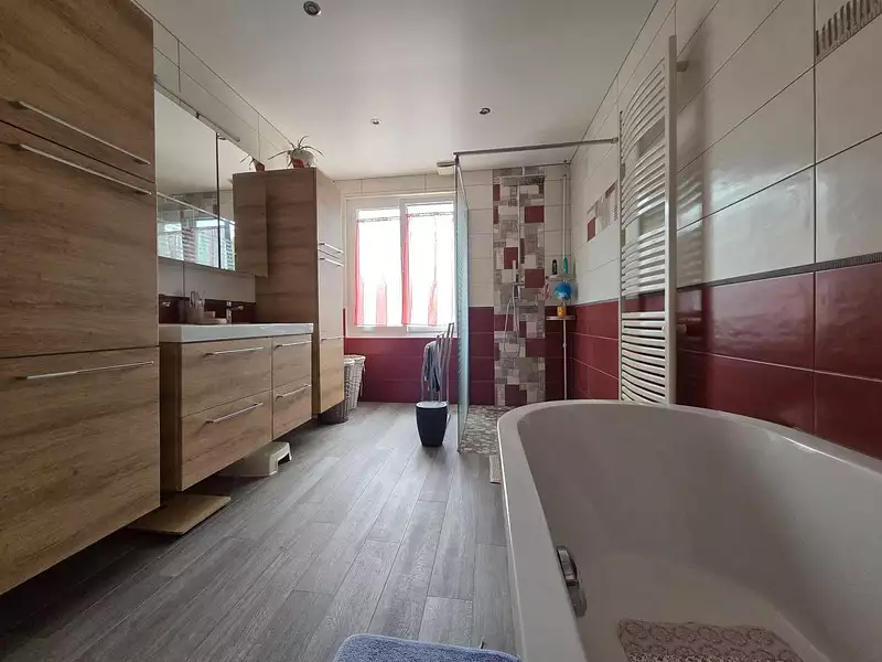 Maison, 158 m²