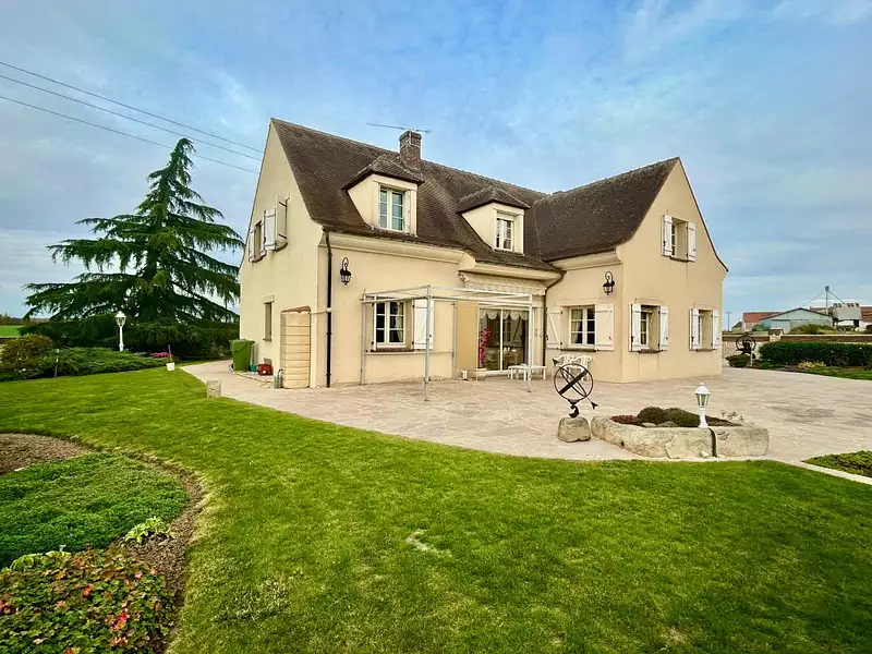 Maison, 292 m²