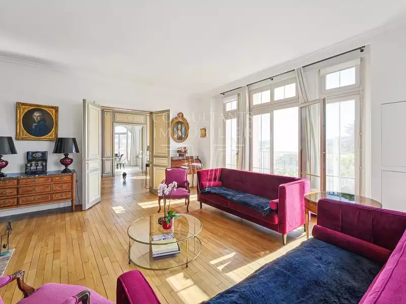 Appartement, 245 m²