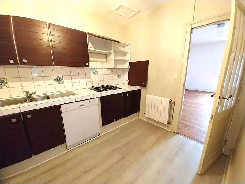 Immeuble, 200 m²