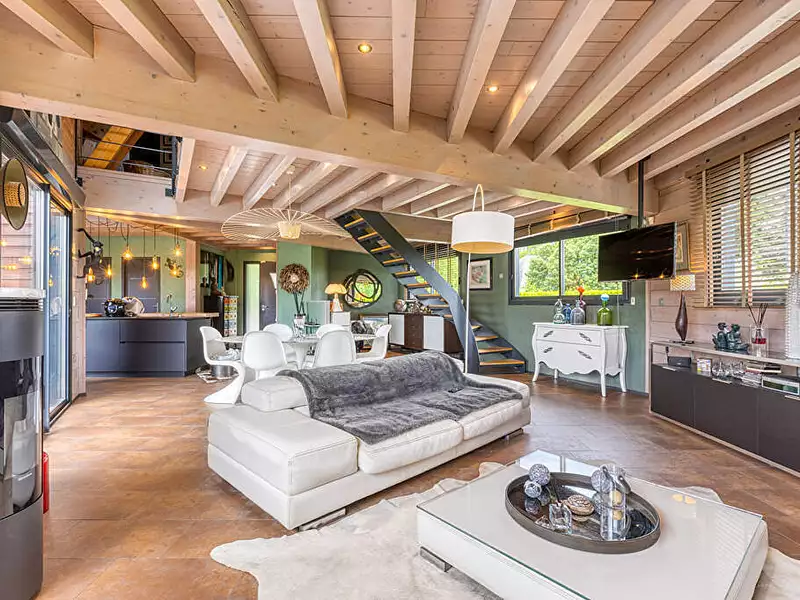 Maison, 163 m²