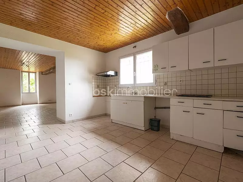 Maison, 300 m²