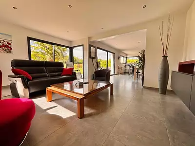 Maison, 143 m²