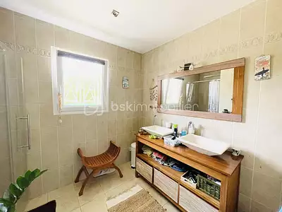 Maison, 229 m²