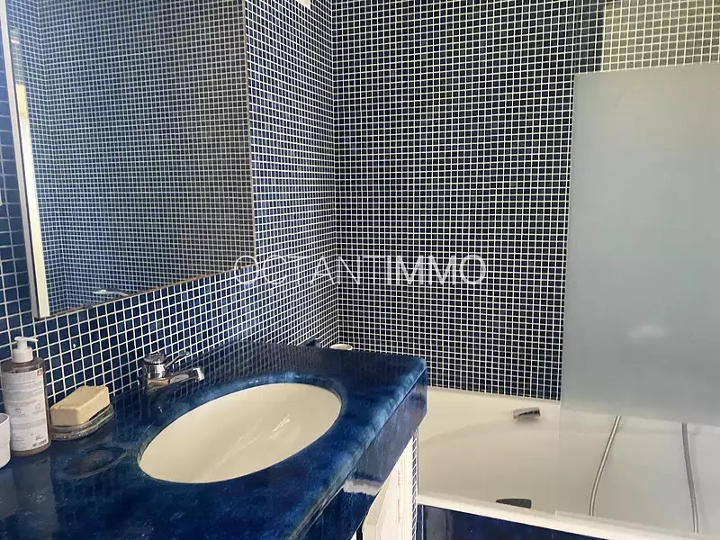 Maison, 330 m²