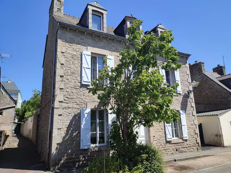 Maison, 182 m²