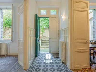 Maison, 282 m²