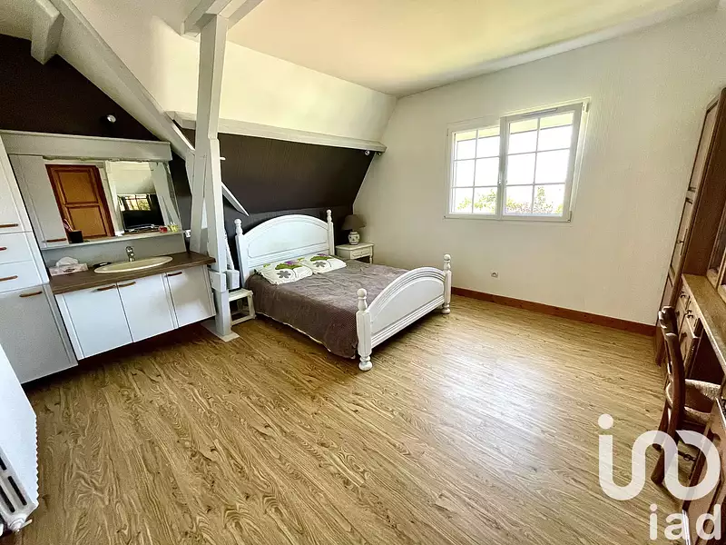 Maison, 232 m²