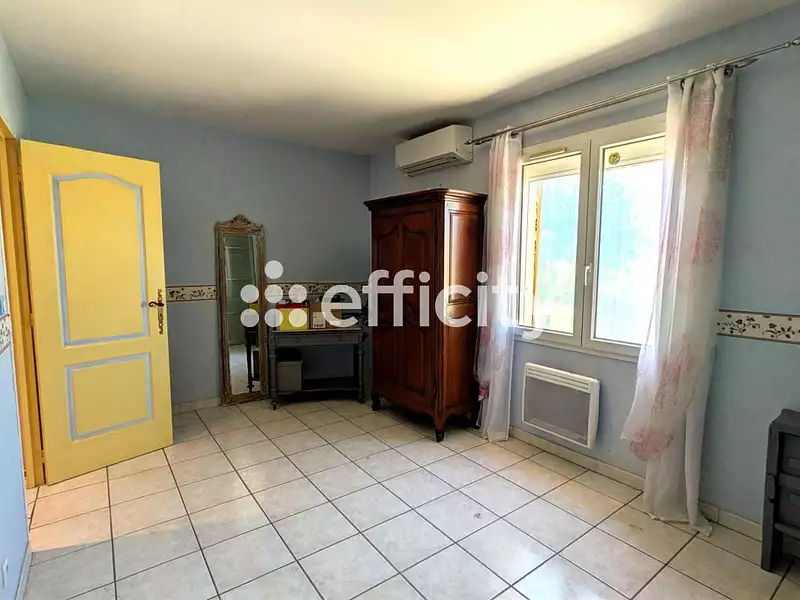 Maison, 134 m²