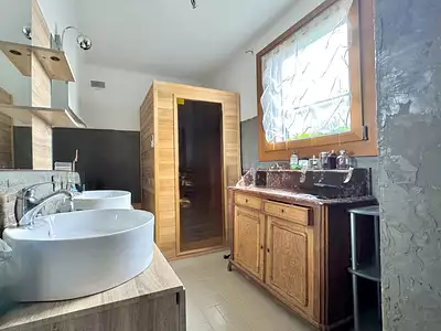 Maison, 190 m²