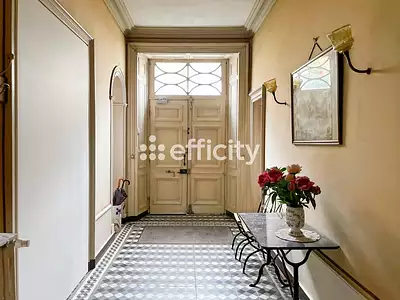 Maison, 404 m²