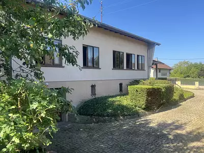 Maison, 154 m²