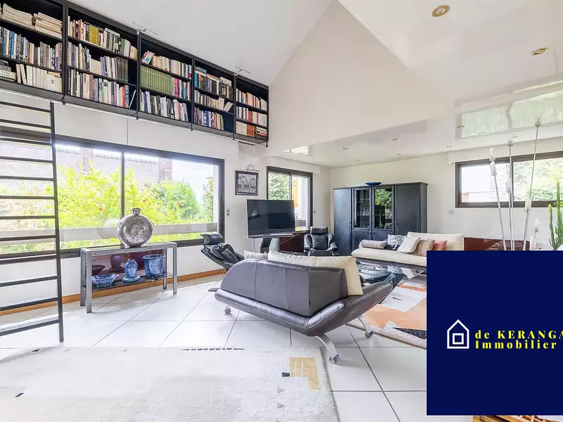 Maison, 239 m²