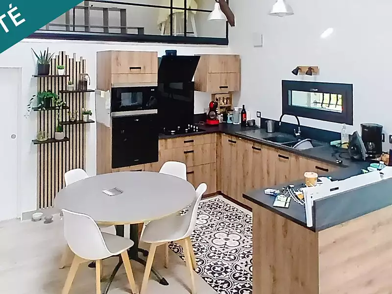 Maison, 350 m²