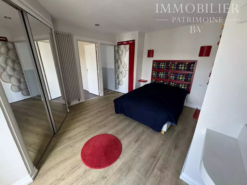 Maison, 250 m²