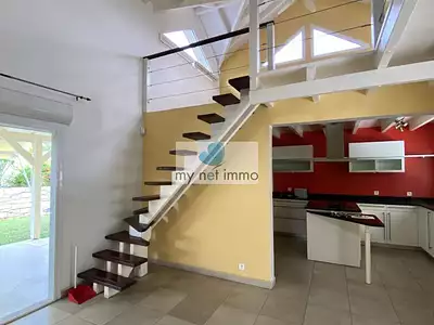 Maison, 168 m²
