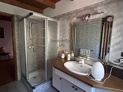 Maison, 268 m²