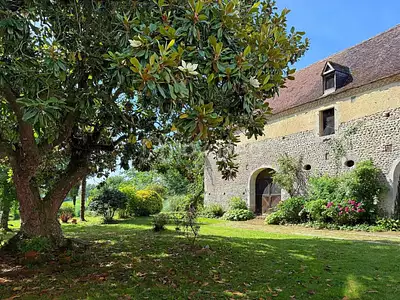 Maison, 325 m²