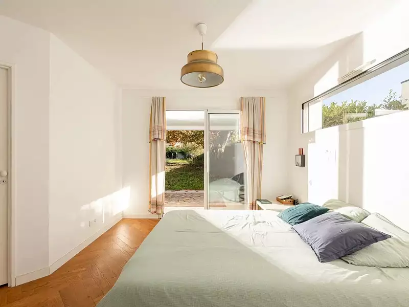 Maison, 196 m²