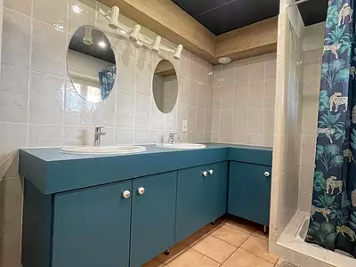 Maison, 250 m²