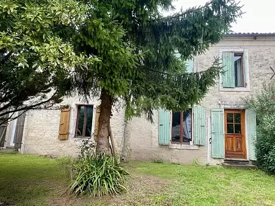 Maison, 240 m²