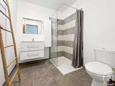 Maison, 246,6 m²