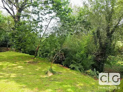 Terrain, 7 694 m²