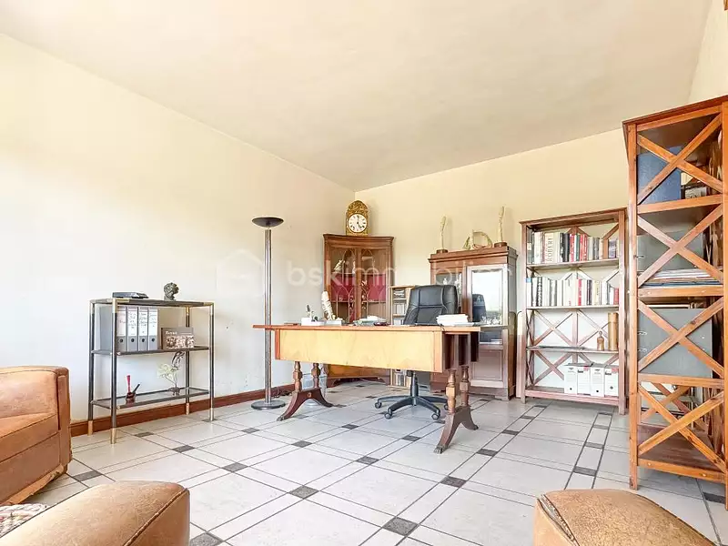 Maison, 237 m²