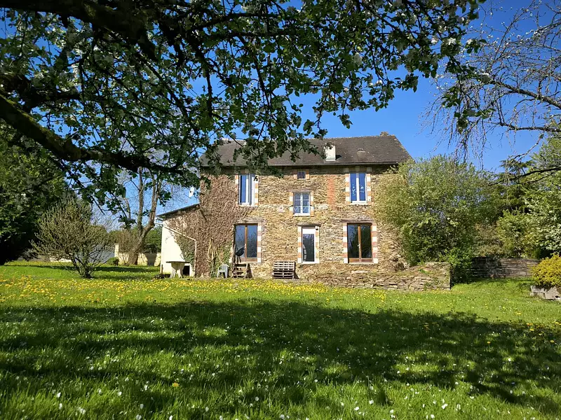 Maison, 169 m²