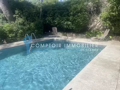 Maison, 160 m²