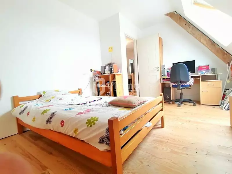 Maison, 210 m²