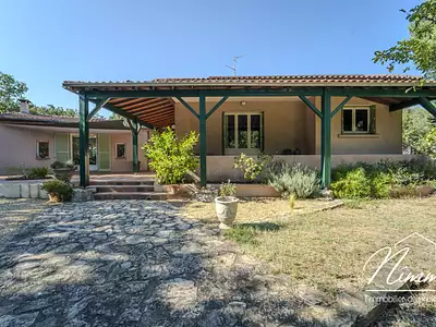 Maison, 250 m²