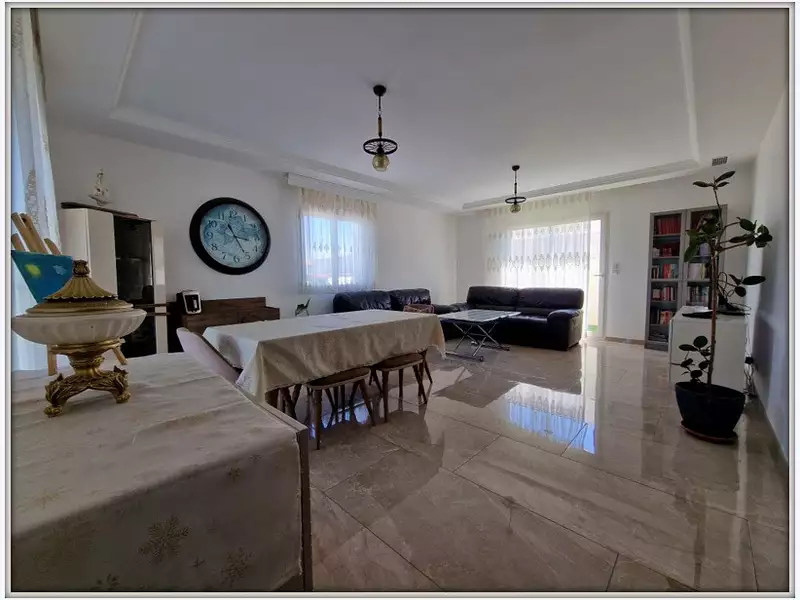 Maison, 142 m²