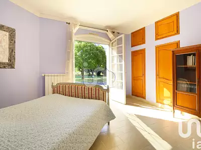 Maison, 220 m²
