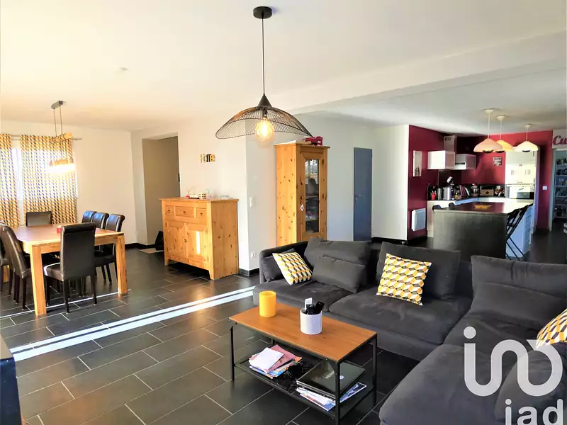 Maison, 142 m²