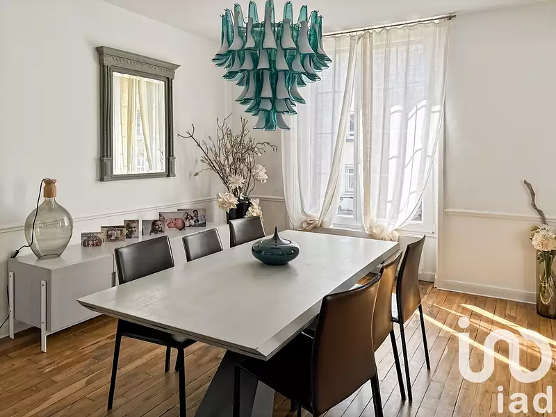 Maison, 220 m²