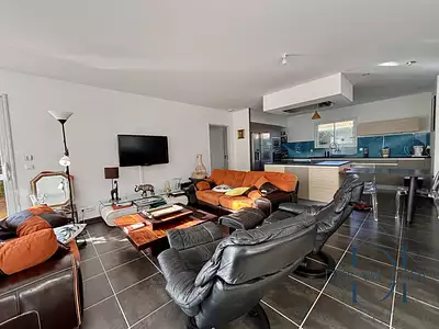 Maison, 106 m²
