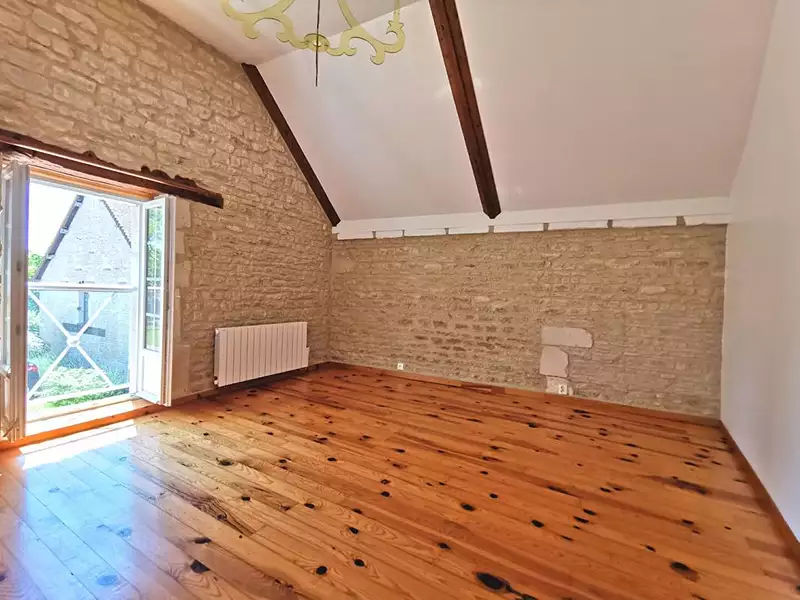 Maison, 560 m²