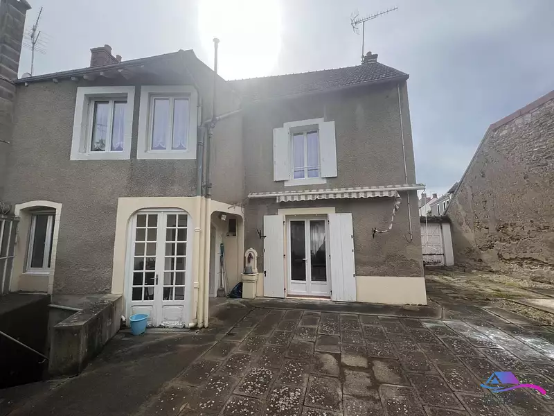 Maison, 115 m²