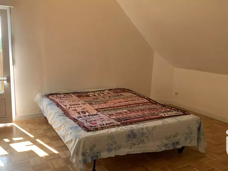 Maison, 190 m²