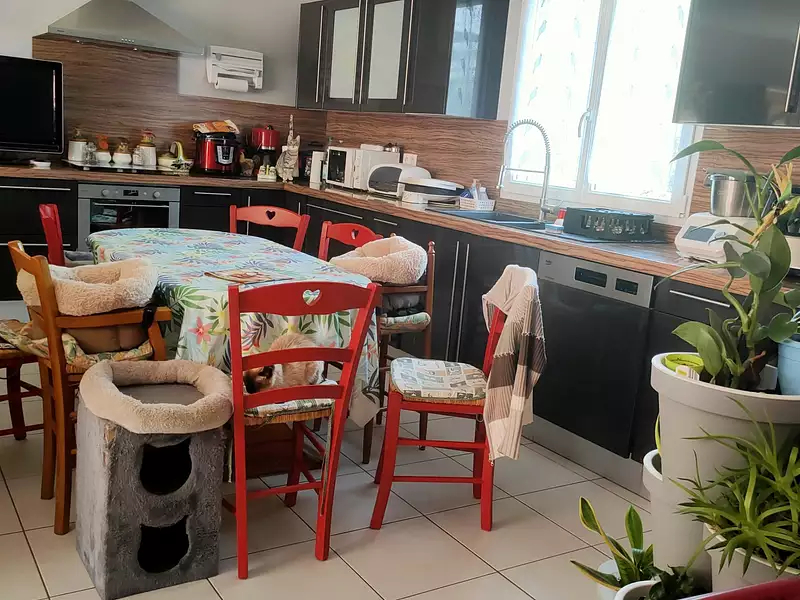 Maison, 169 m²