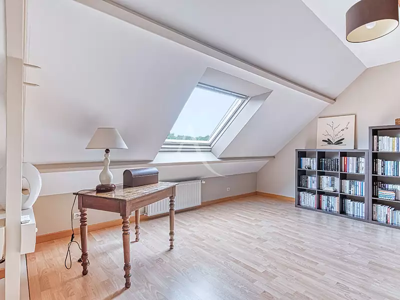 Maison, 205 m²