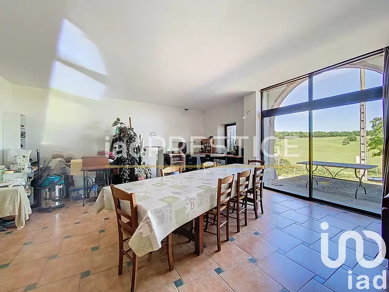 Maison, 415 m²